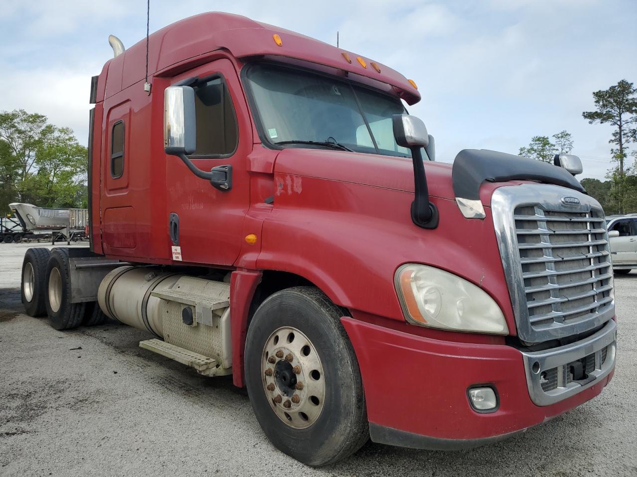 Harleyville, SC에서 판매 중인 2013 Freightliner Cascadia Semi Truck - Normal Wear