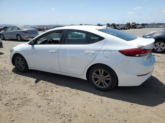  HYUNDAI ELANTRA 2017 Білий