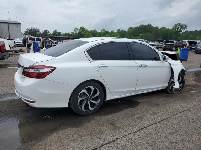 Седаны HONDA ACCORD 2017 Белы