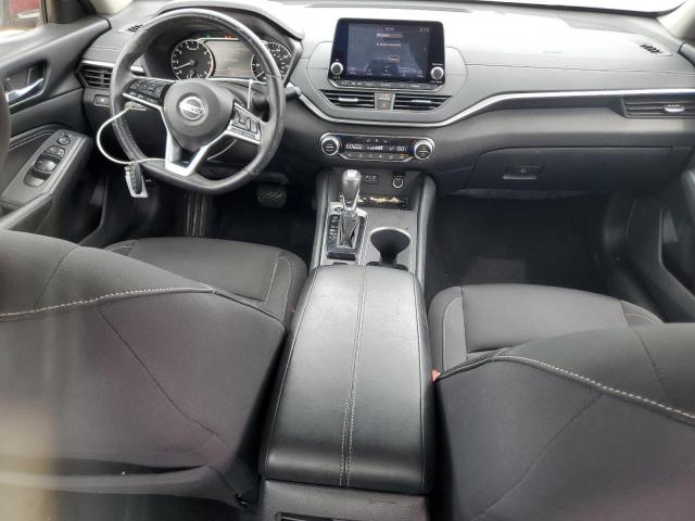  NISSAN ALTIMA 2019 Красный
