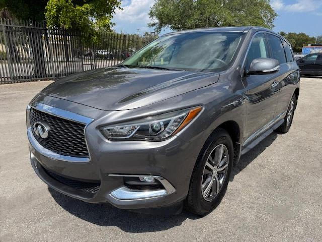 2020 Infiniti Qx60 Luxe for Sale in Opa Locka, FL - Water/Flood