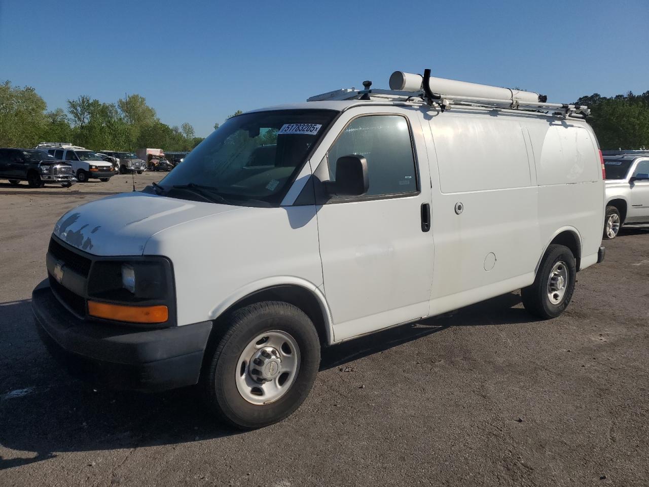 2013 Chevrolet Express G2500 for Sale in Hueytown, AL - Minor Dent/Scratches