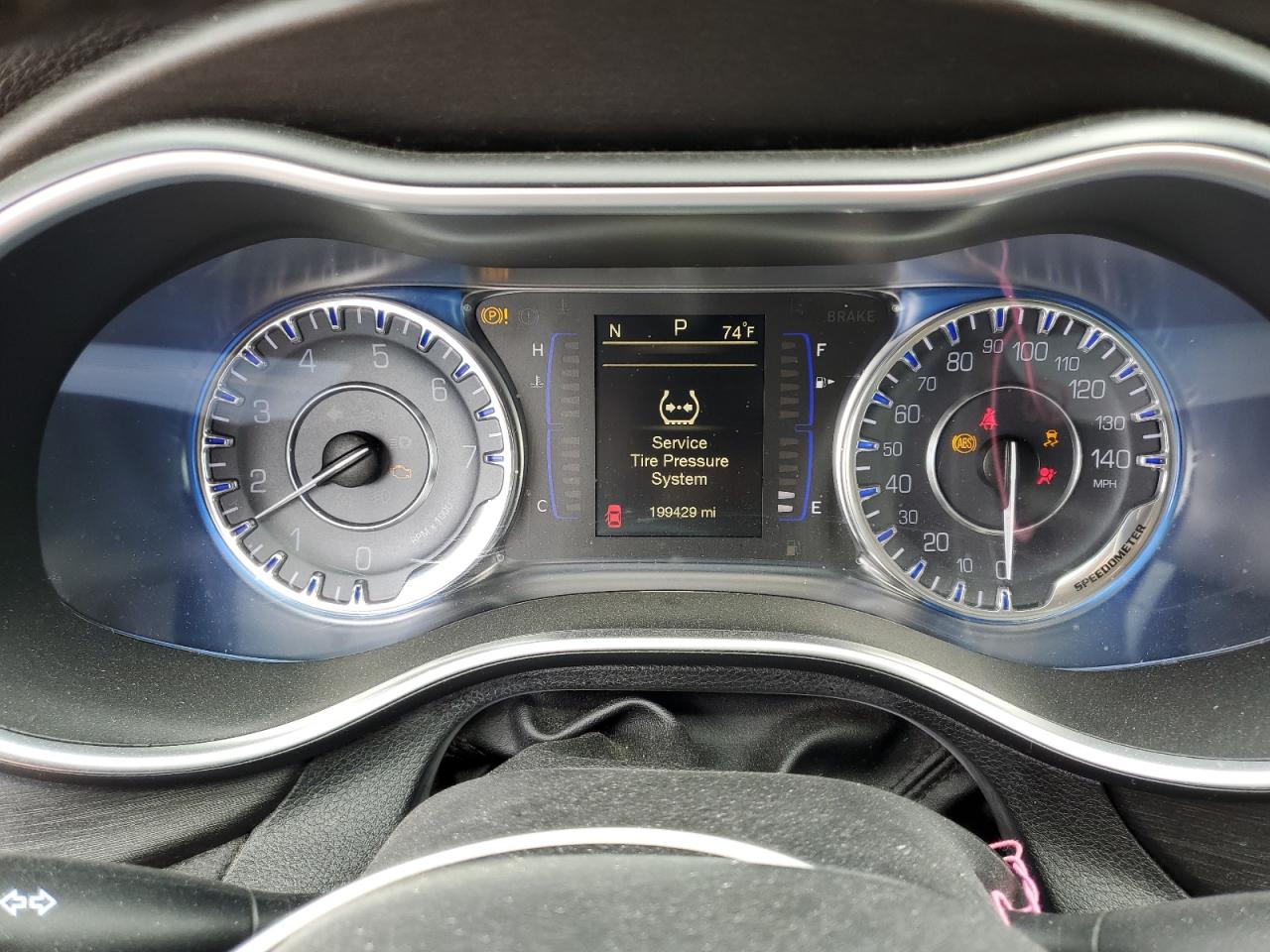 2016 Chrysler 200 Limited VIN: 1C3CCCABXGN153332 Lot: 85283475