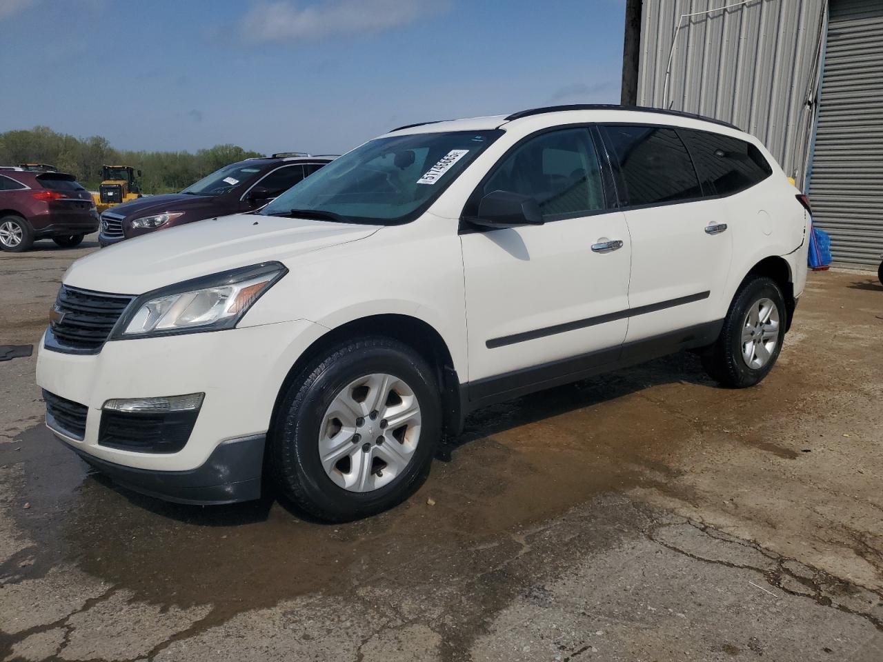 2013 Chevrolet Traverse Ls იყიდება Memphis-ში, TN - Rear End