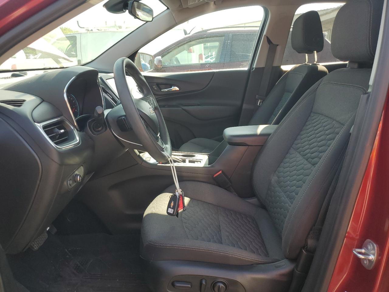 2020 Chevrolet Equinox Lt VIN: 2GNAXUEV4L6267074 Lot: 54244405