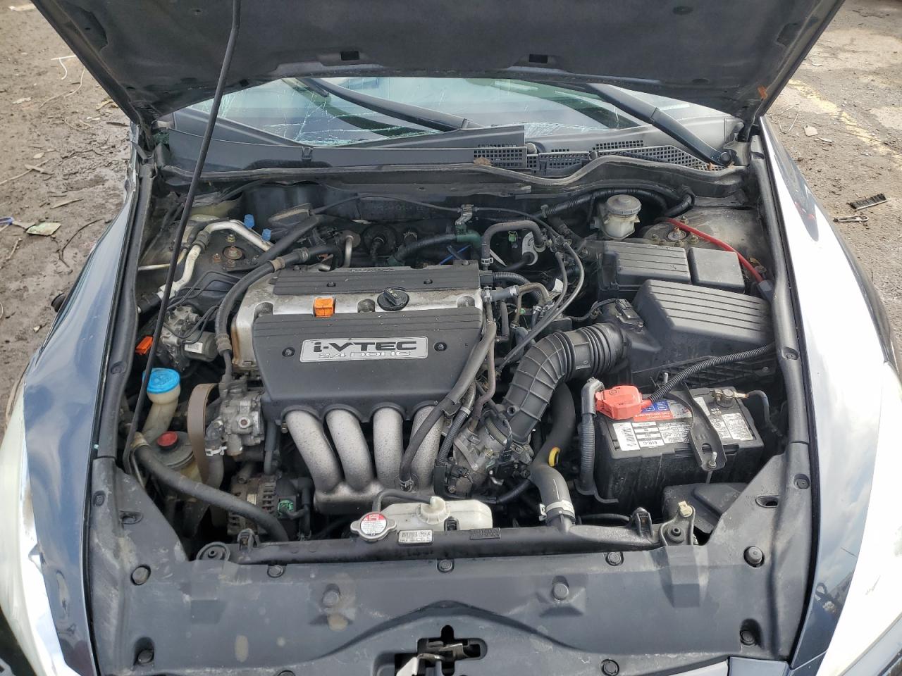 2004 Honda Accord Lx VIN: 1HGCM56374A155176 Lot: 69622705