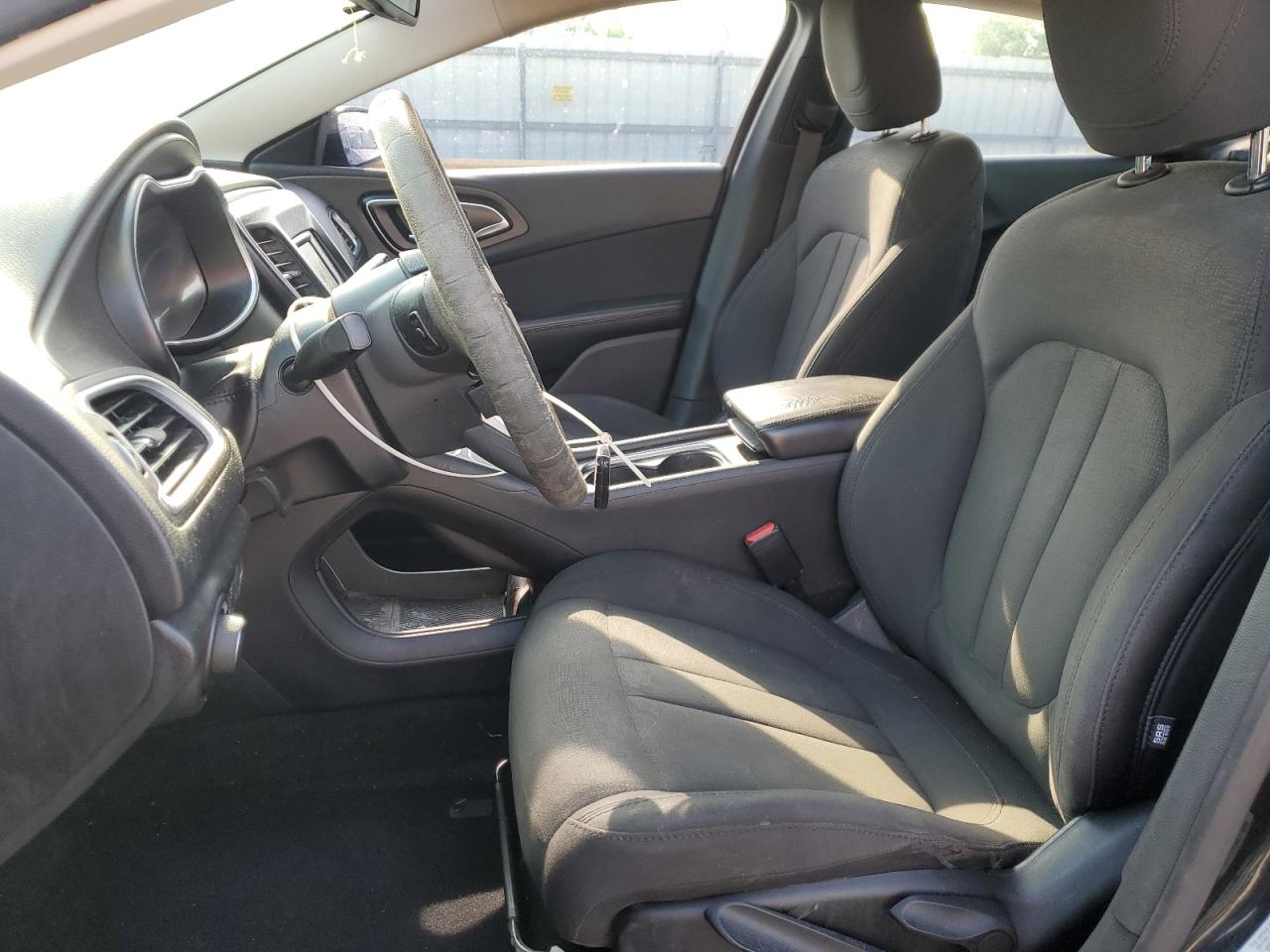 2016 Chrysler 200 Limited VIN: 1C3CCCAB3GN172188 Lot: 55087425