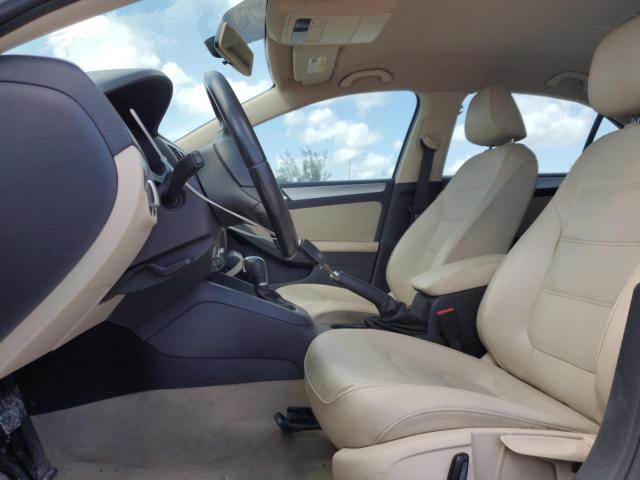  VOLKSWAGEN JETTA 2013 White