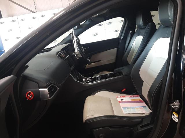2015 JAGUAR XE R-SPORT