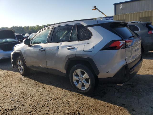  TOYOTA RAV4 2021 Srebrny