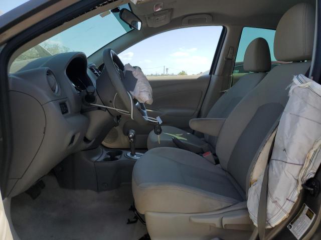  NISSAN VERSA 2016 Szary