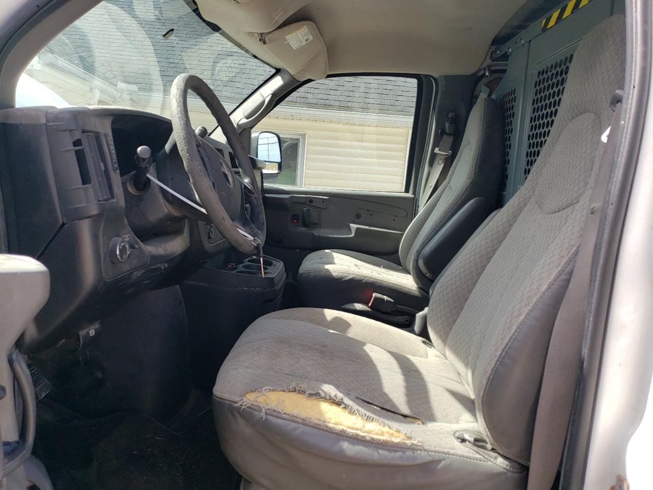 2009 GMC Savana G1500 VIN: 1GTFG15XX91136841 Lot: 52207365
