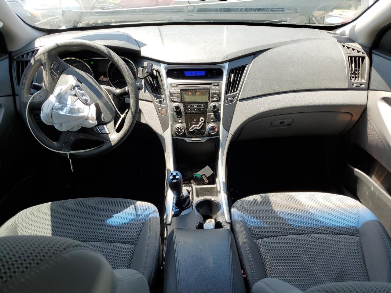 2013 Hyundai Sonata - Image 8