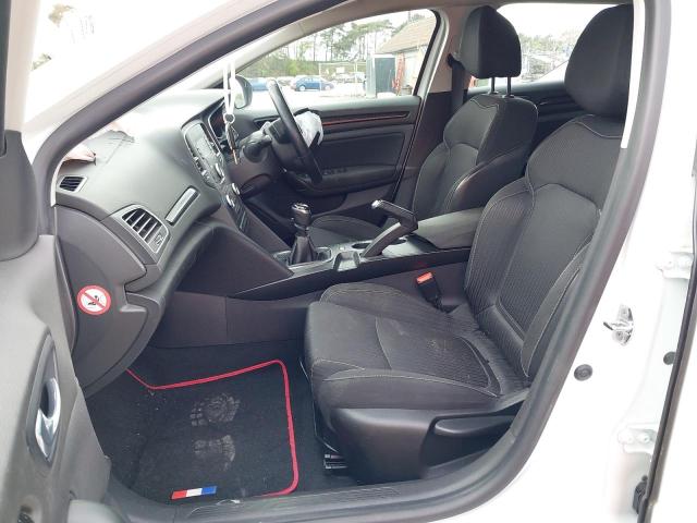 2017 RENAULT MEGANE EXP