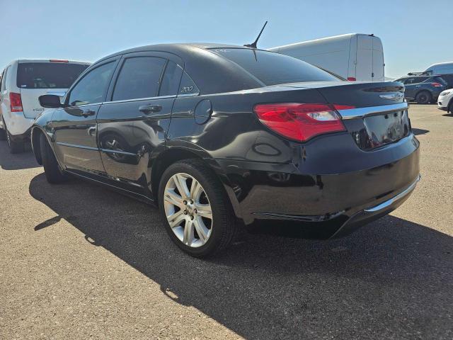 Sedans CHRYSLER 200 2013 Czarny