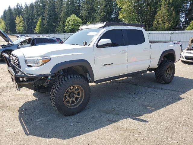  TOYOTA TACOMA 2022 Biały