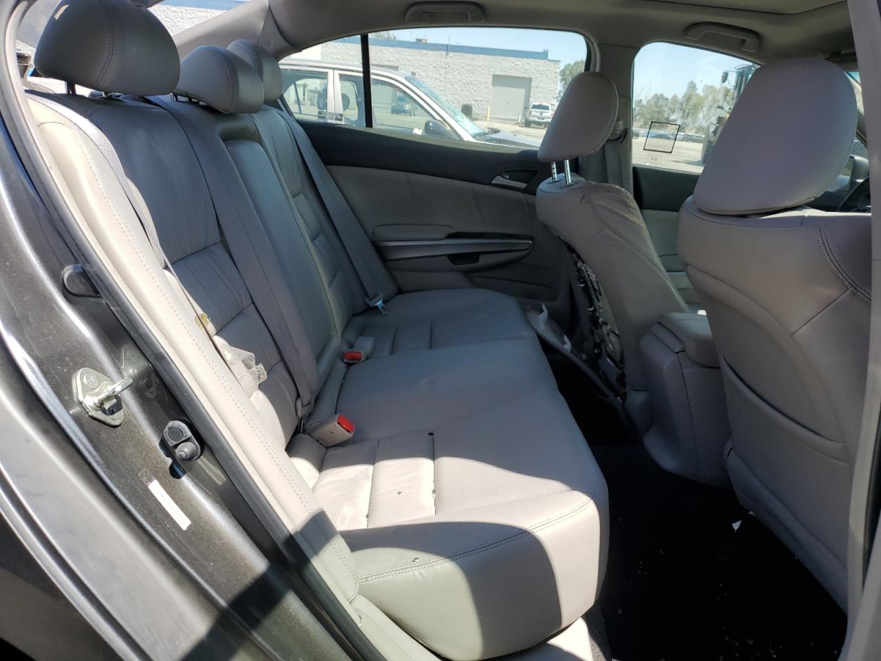 2008 Honda Accord Exl VIN: JHMCP26808C067790 Lot: 52805065