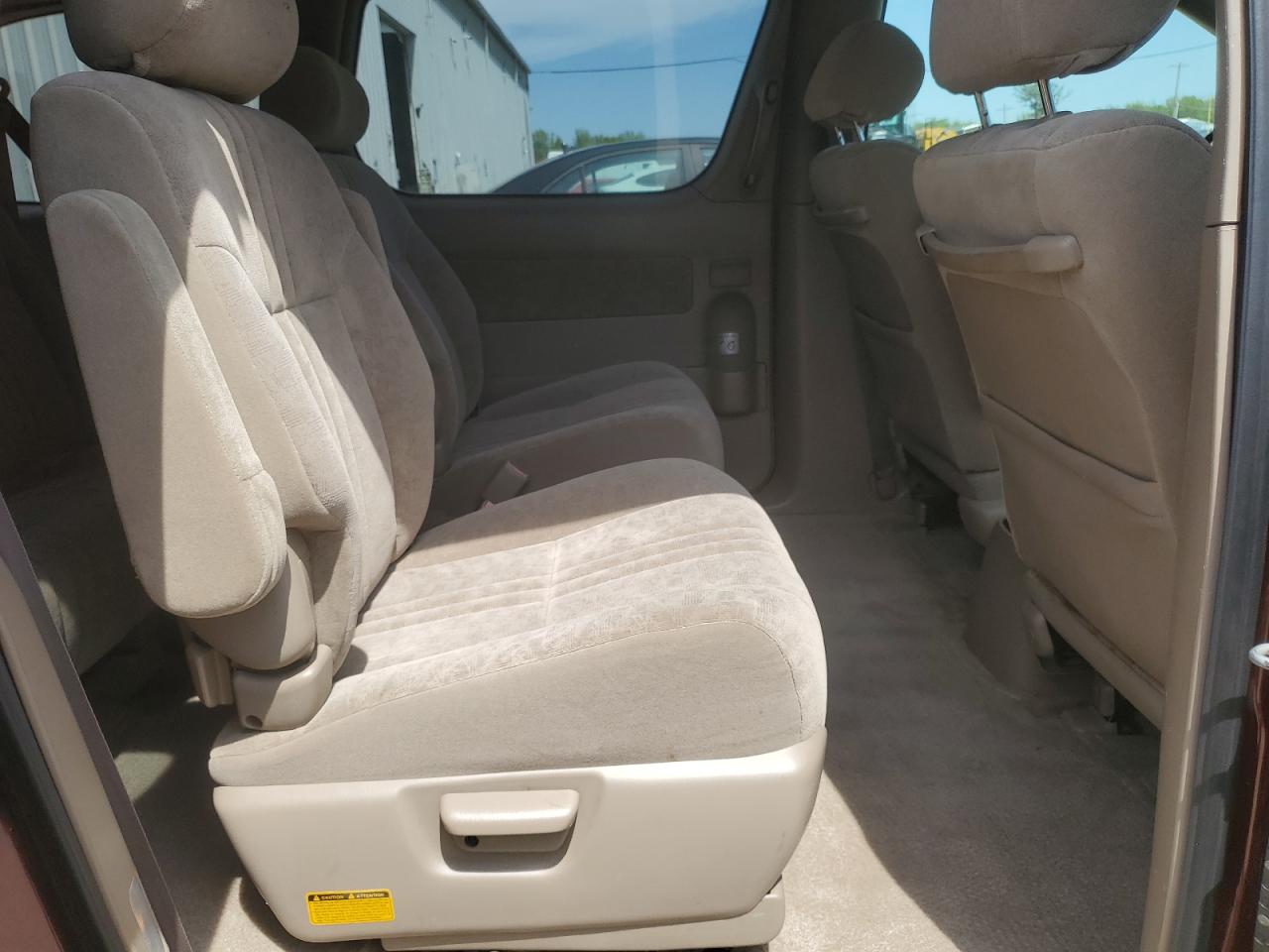 2001 Toyota Sienna Le VIN: 4T3ZF13C71U335626 Lot: 55040305