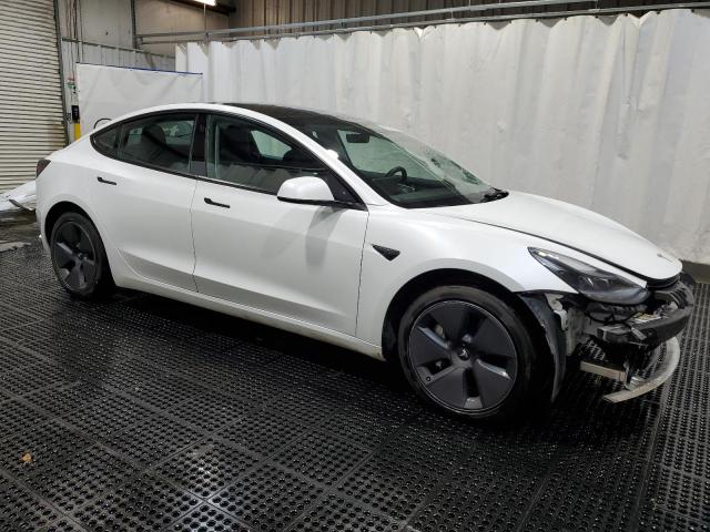  TESLA MODEL 3 2022 Белы