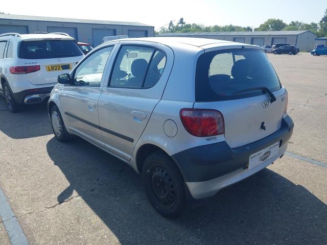2001 TOYOTA YARIS GS