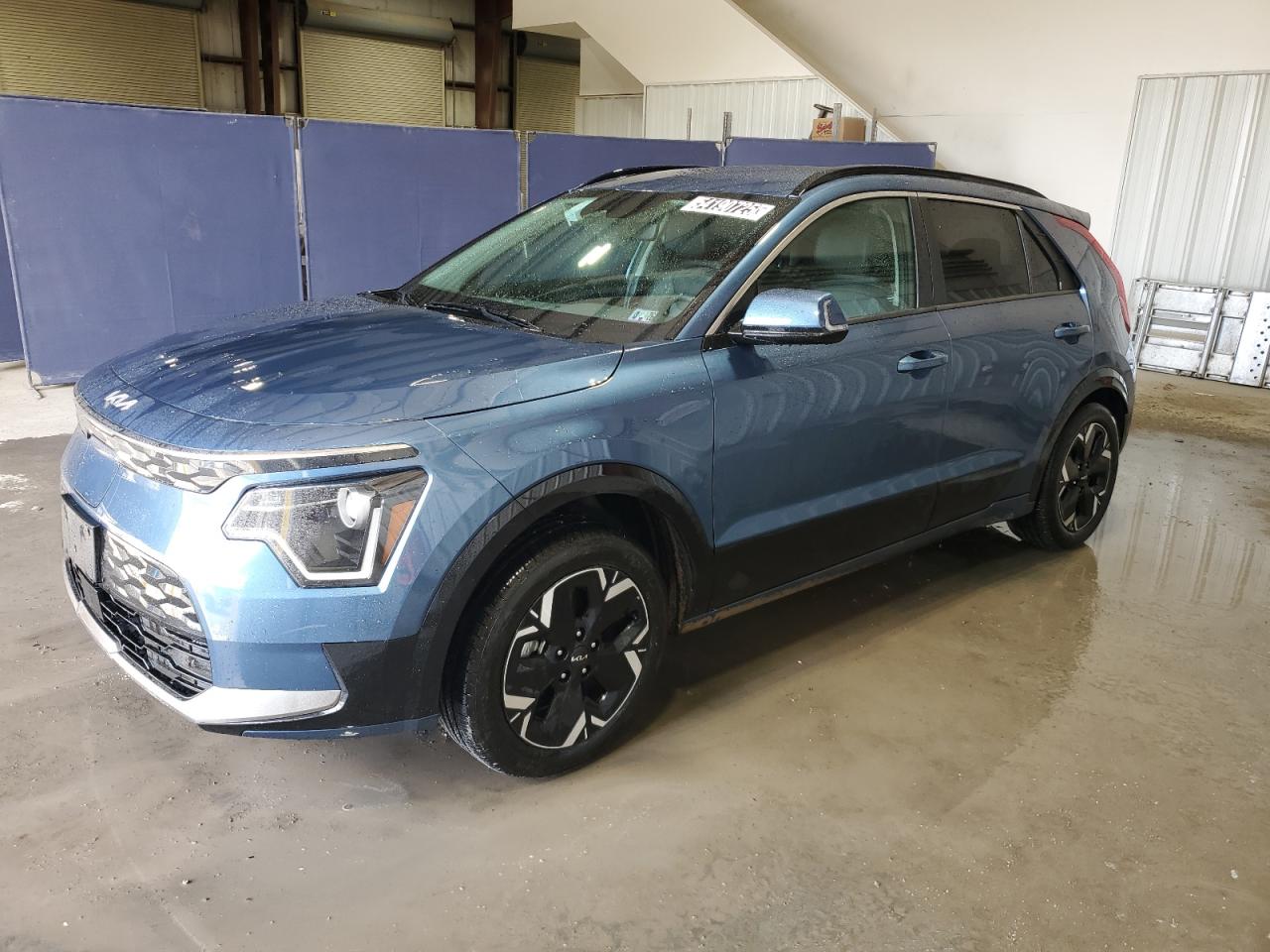 Ellwood City, PA에서 판매 중인 2024 Kia Niro Wind - Side