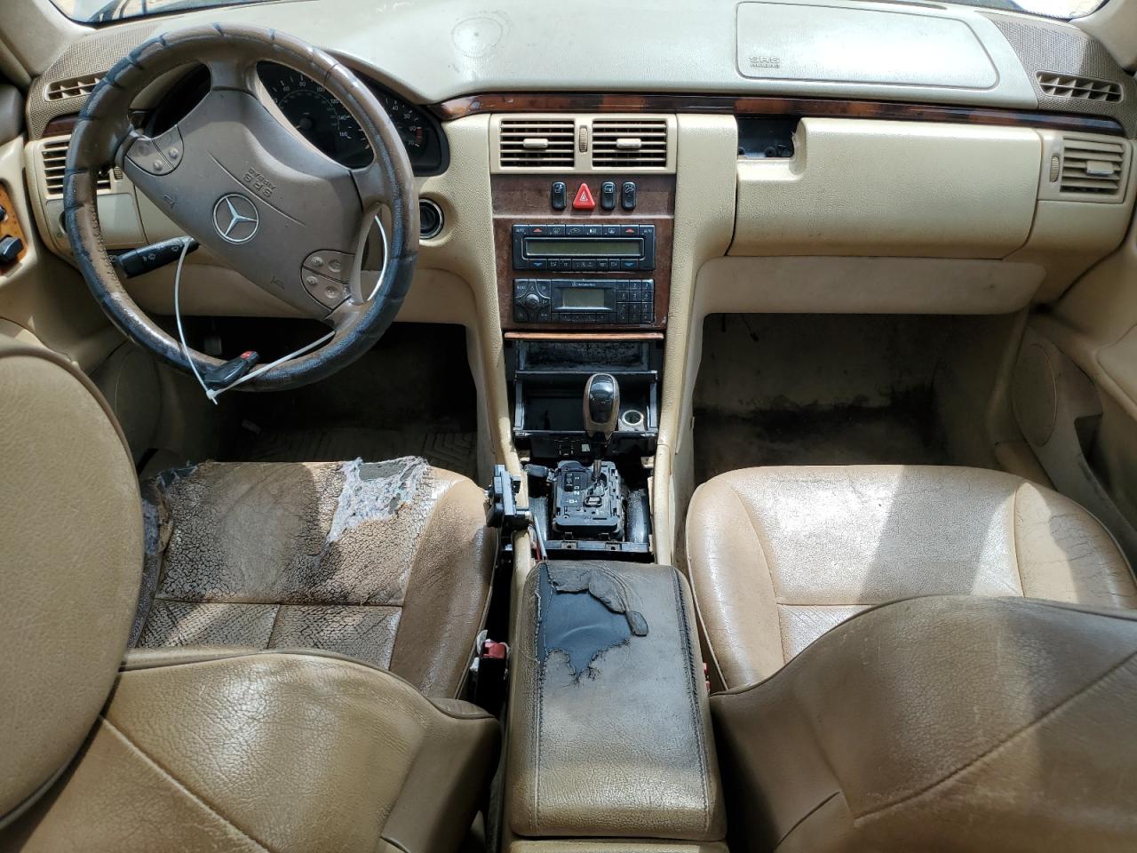 2002 Mercedes-Benz E 320 VIN: WDBJF65JX2B484367 Lot: 54745415