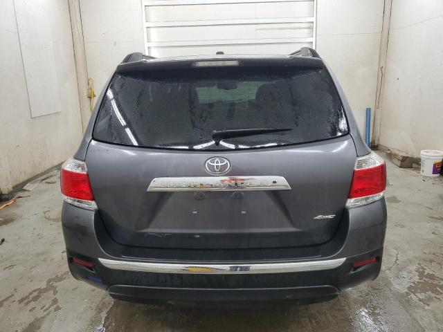  TOYOTA HIGHLANDER 2013 Szary