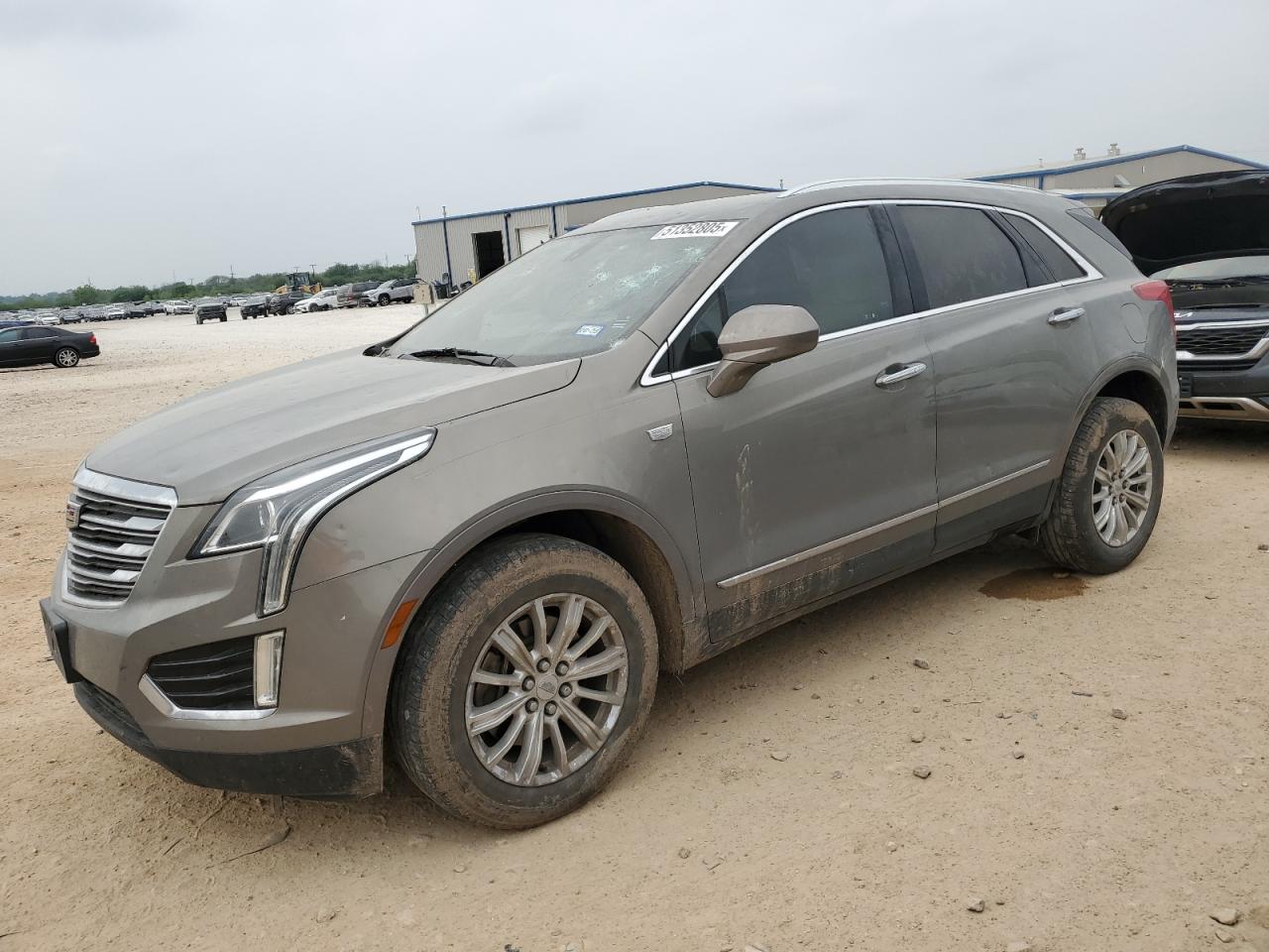 2019 Cadillac Xt5 for Sale in San Antonio, TX - Hail