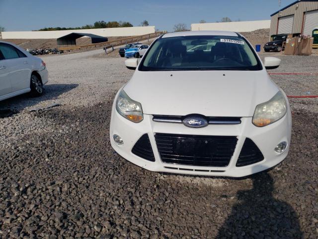  FORD FOCUS 2012 Белы