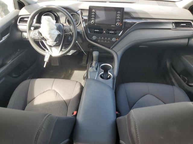  TOYOTA CAMRY 2021 Biały