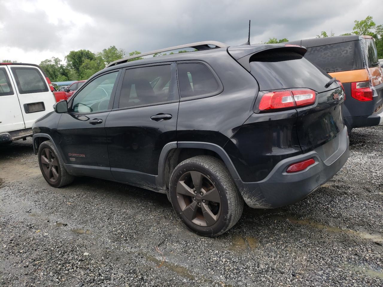 2016 Jeep Cherokee Latitude VIN: 1C4PJLCB3GW275914 Lot: 54216905