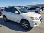 2011 Toyota Rav4 Limited იყიდება Sun Valley-ში, CA - Rear End