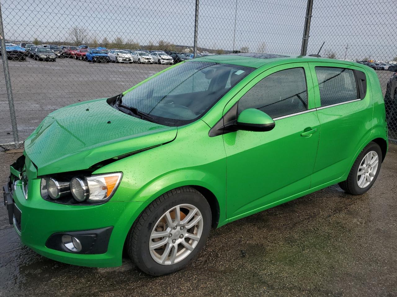 2015 Chevrolet Sonic Lt de vânzare în Moraine, OH - Front End