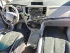 2011 Toyota Sienna Sport იყიდება Pekin-ში, IL - Front End