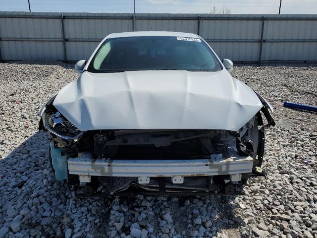 Sedans FORD FUSION 2016 Biały