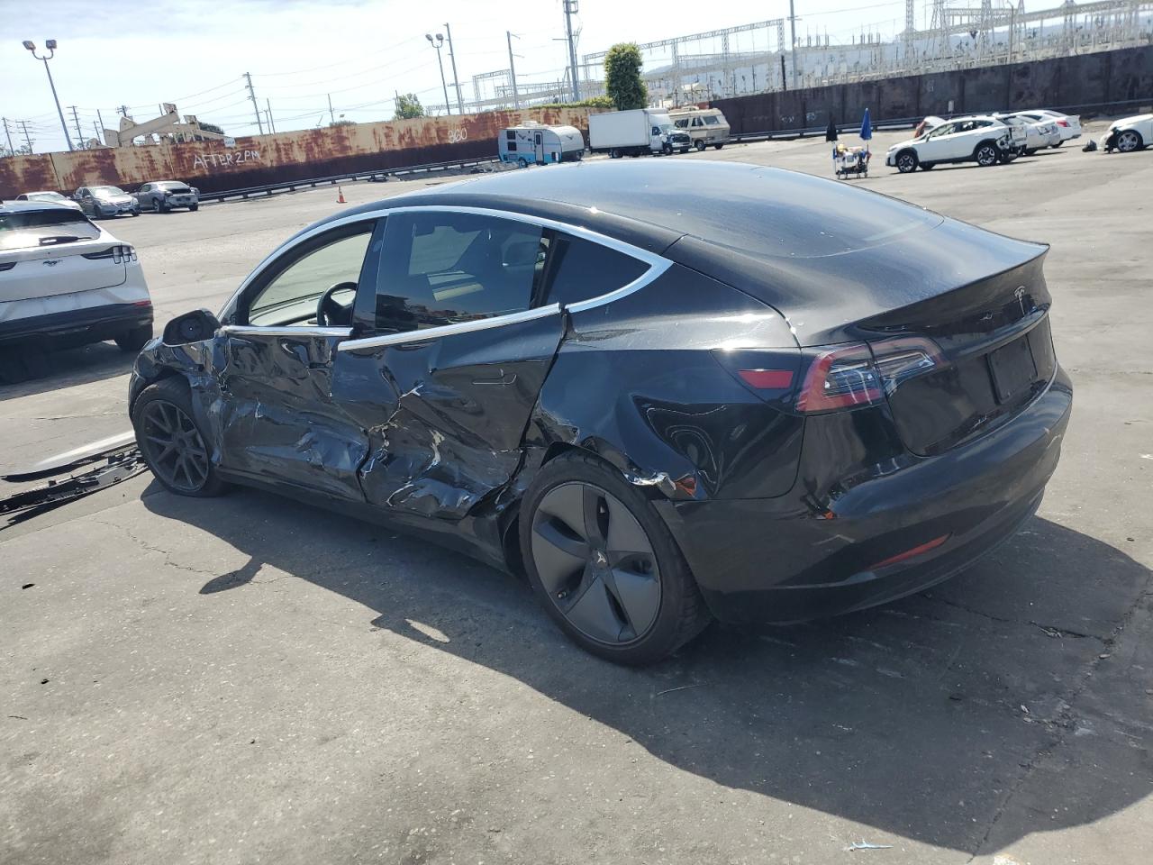 2019 Tesla Model 3 VIN: 5YJ3E1EA5KF304922 Lot: 51190485