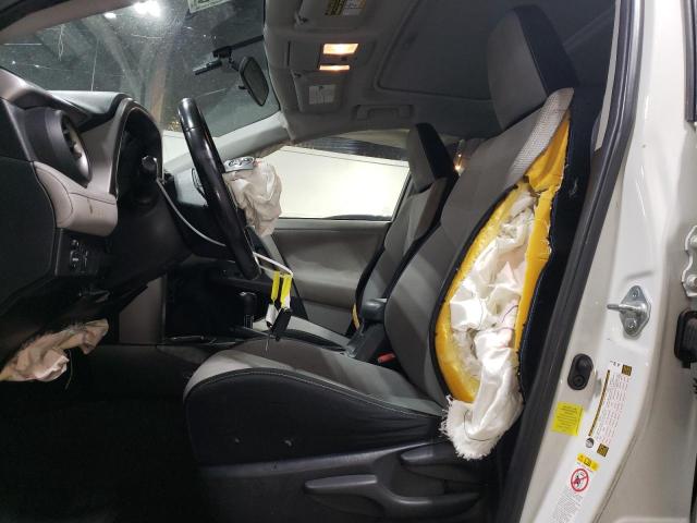  TOYOTA RAV4 2016 Белый