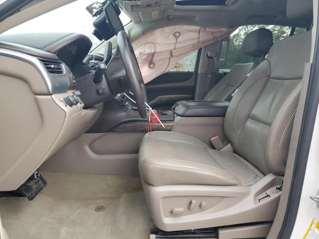  CHEVROLET SUBURBAN 2016 Белы