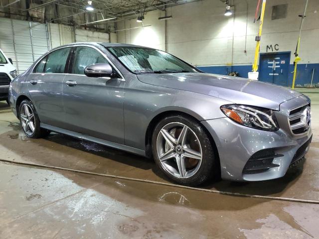  MERCEDES-BENZ E-CLASS 2018 Szary