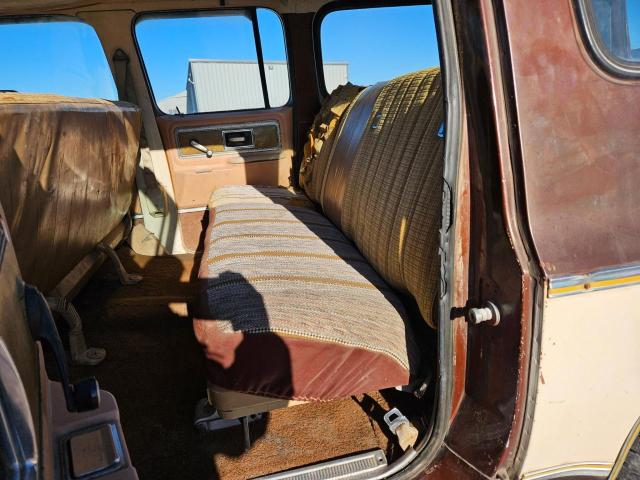 1977 CHEVROLET SUBURBAN