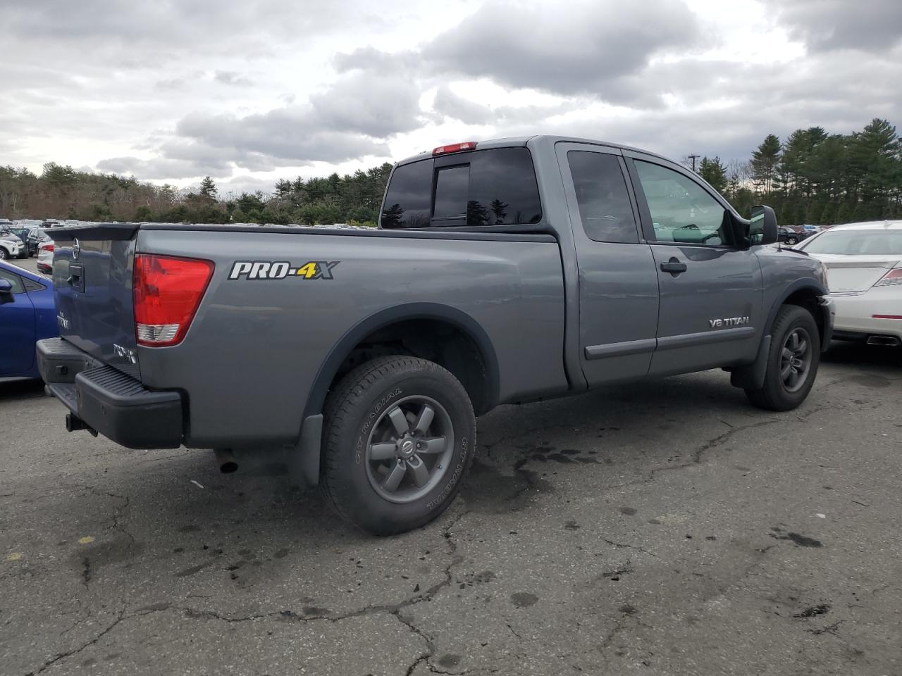 1N6AA0CC4DN313078 2013 Nissan Titan S