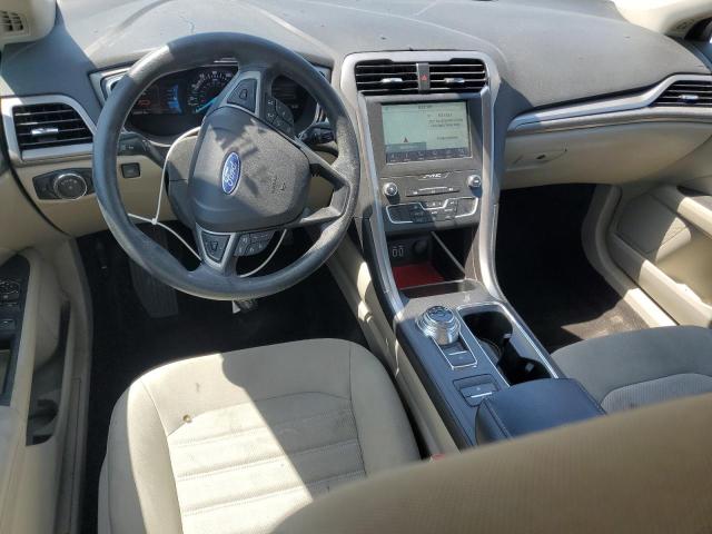  FORD FUSION 2020 Srebrny