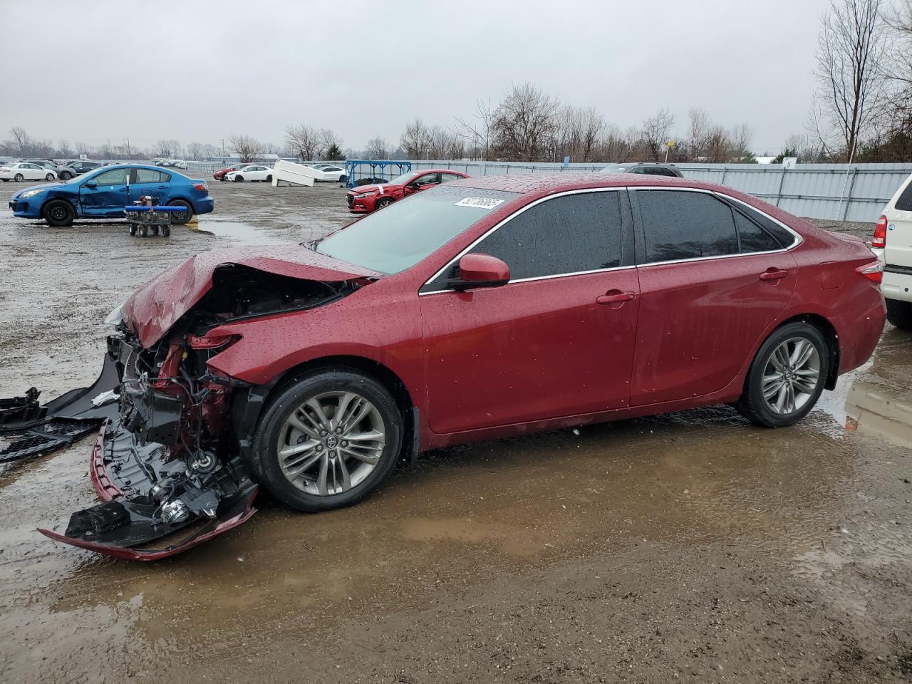 2017 Toyota Camry Le for Sale in London, ON - Front End