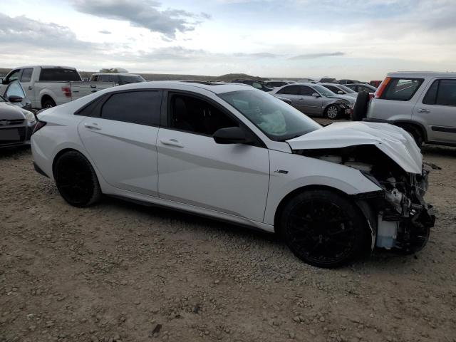  HYUNDAI ELANTRA 2021 Белый
