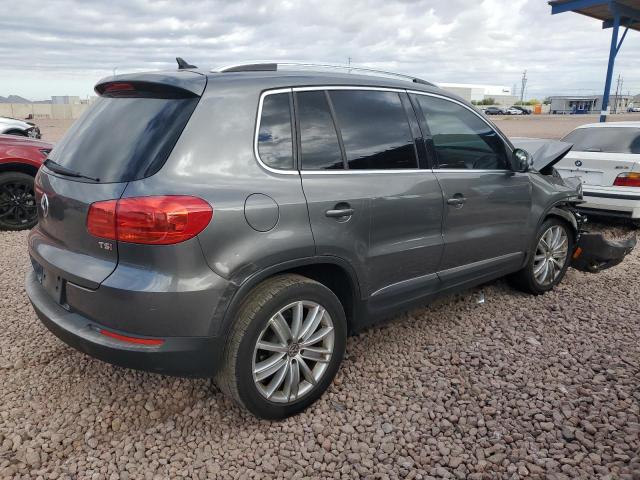  VOLKSWAGEN TIGUAN 2016 Серый