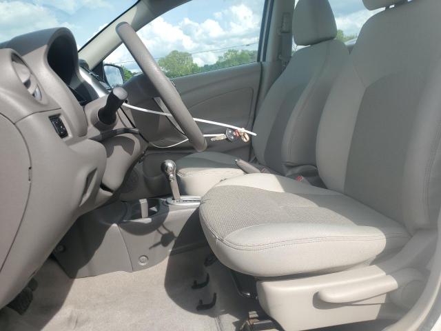  NISSAN VERSA 2015 Biały