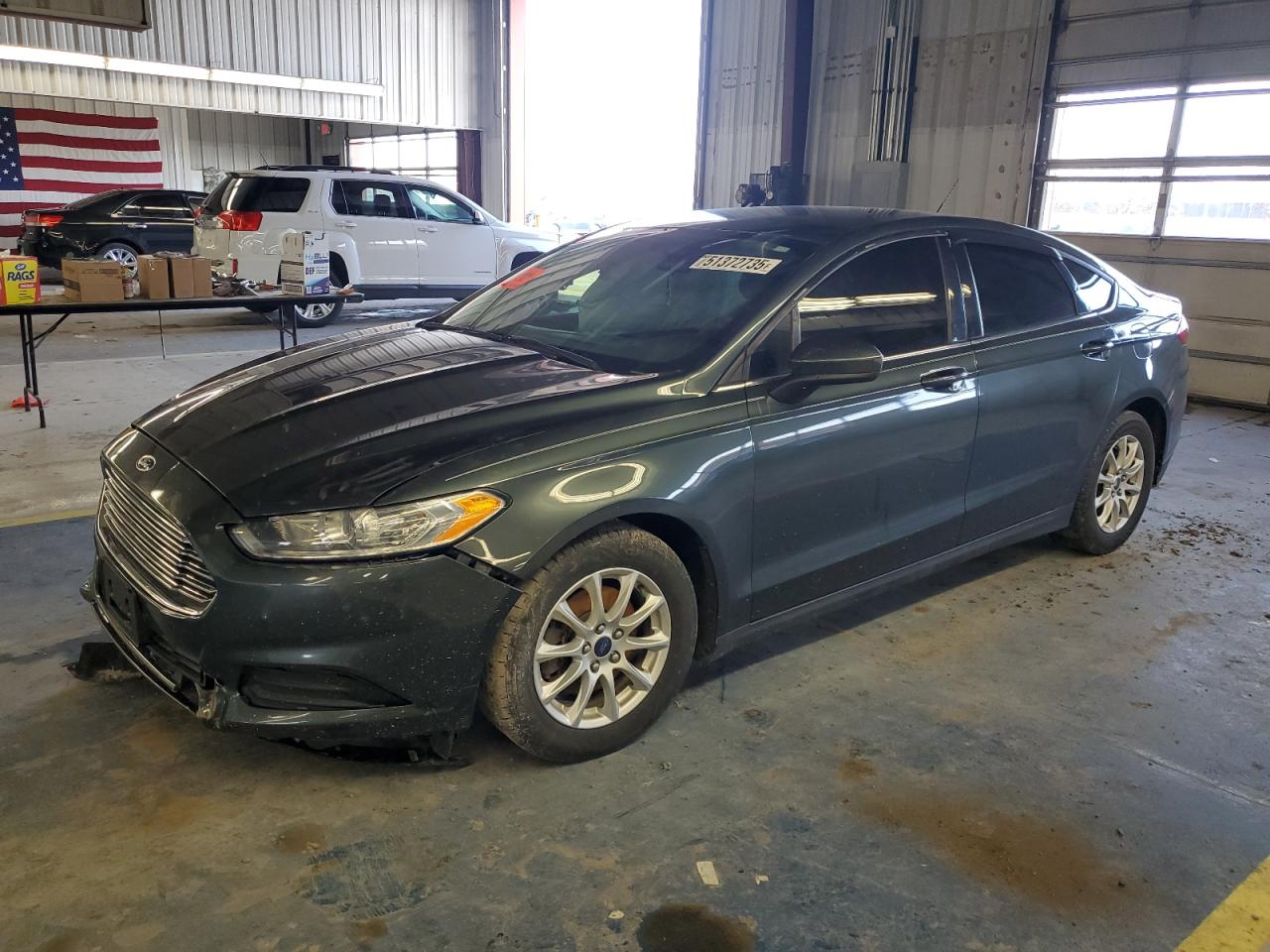 2015 Ford Fusion S na sprzedaż w Fort Wayne, IN - Front End