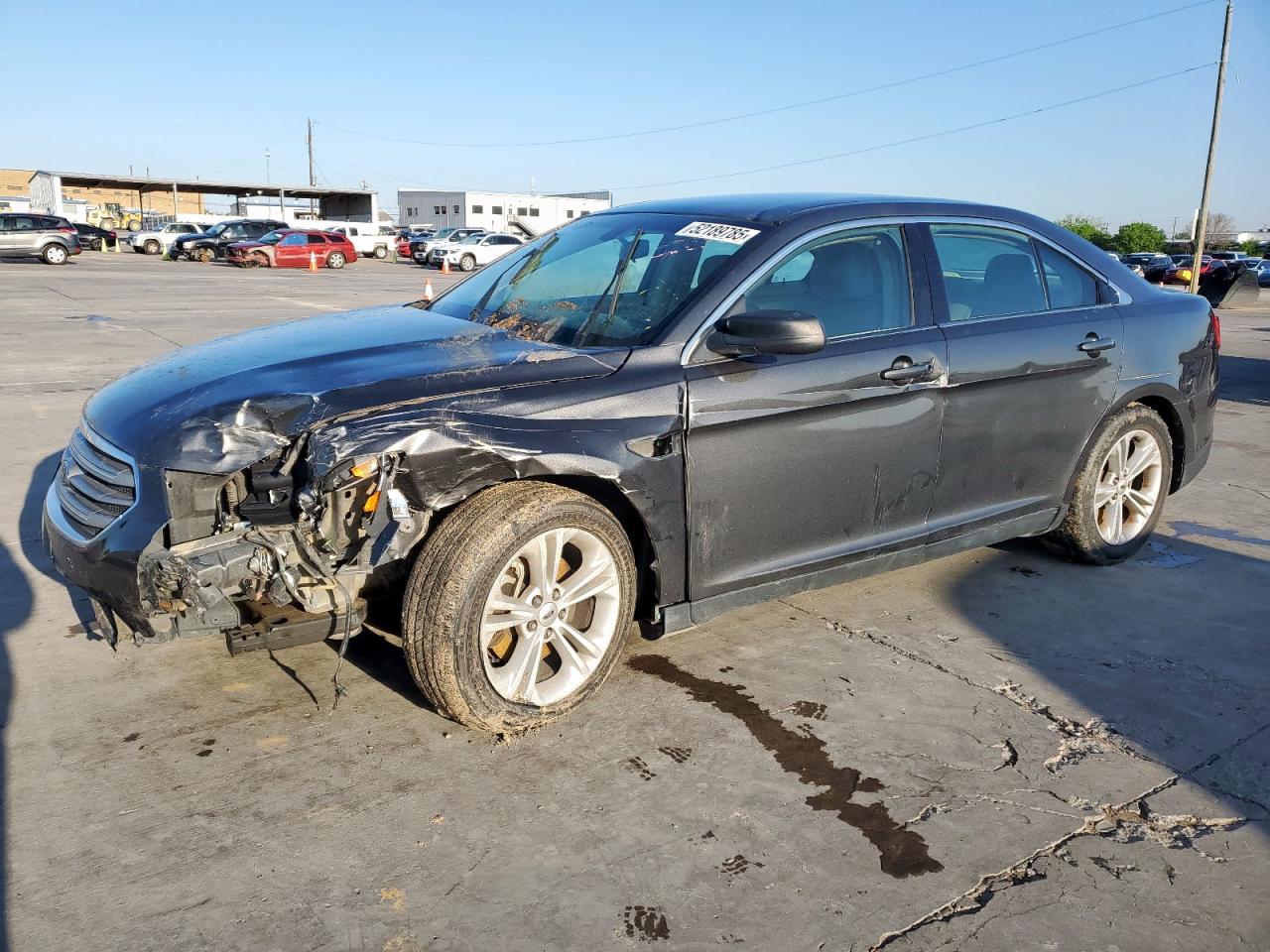 2016 Ford Taurus Se للبيع في Grand Prairie، TX - Front End