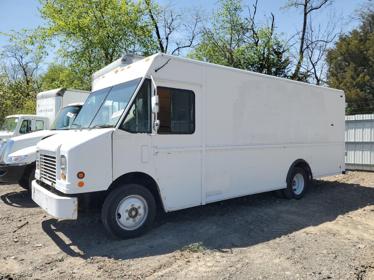 2005 Freightliner Chassis M Line Walk-In Van en Venta en Pennsburg, PA - Minor Dent/Scratches