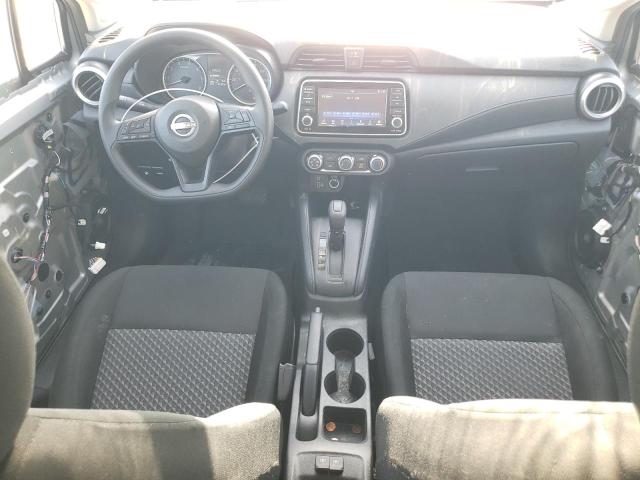  NISSAN VERSA 2024 Srebrny